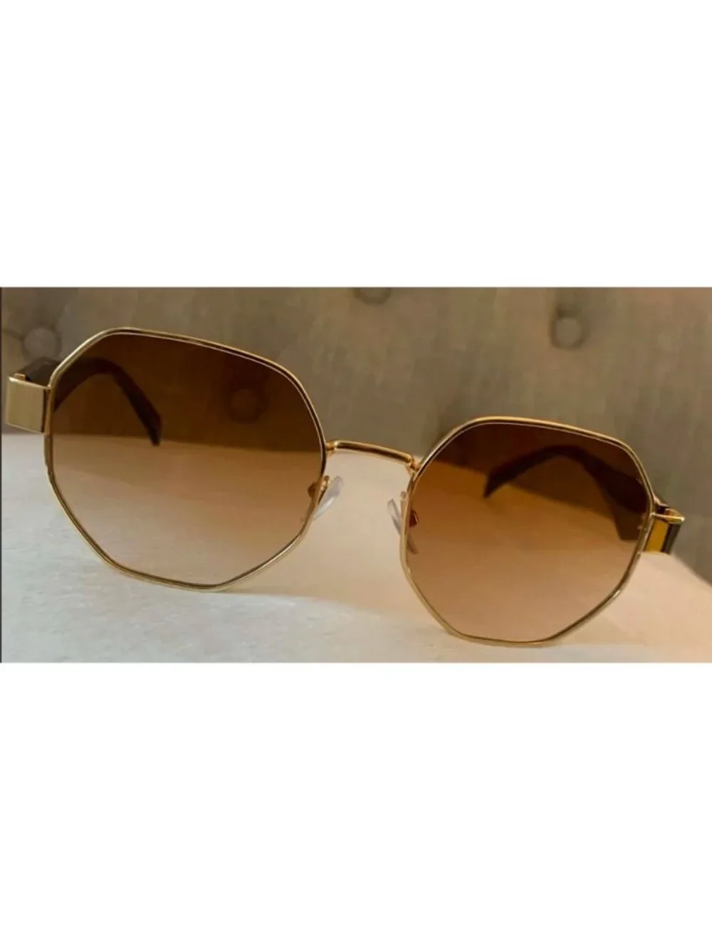Unisex Vintage Style Octagonal Gold Frame Sunglasses W/ Gradient Tea Brown Lense